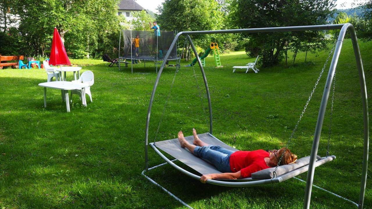C4 Albmatte-Fewo Sauna, Hallenbad Aussenbecken Massagen Nebenan Menzenschwand Bagian luar foto