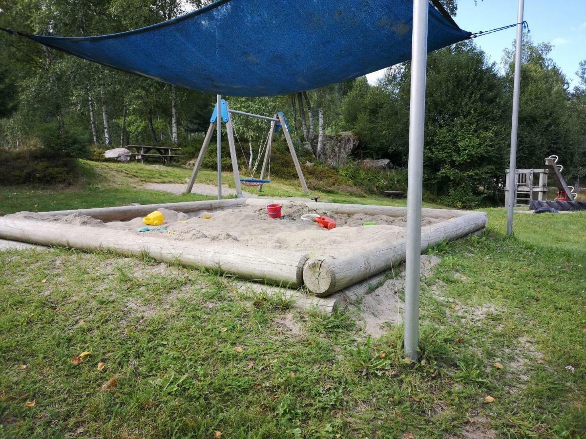 C4 Albmatte-Fewo Sauna, Hallenbad Aussenbecken Massagen Nebenan Menzenschwand Bagian luar foto